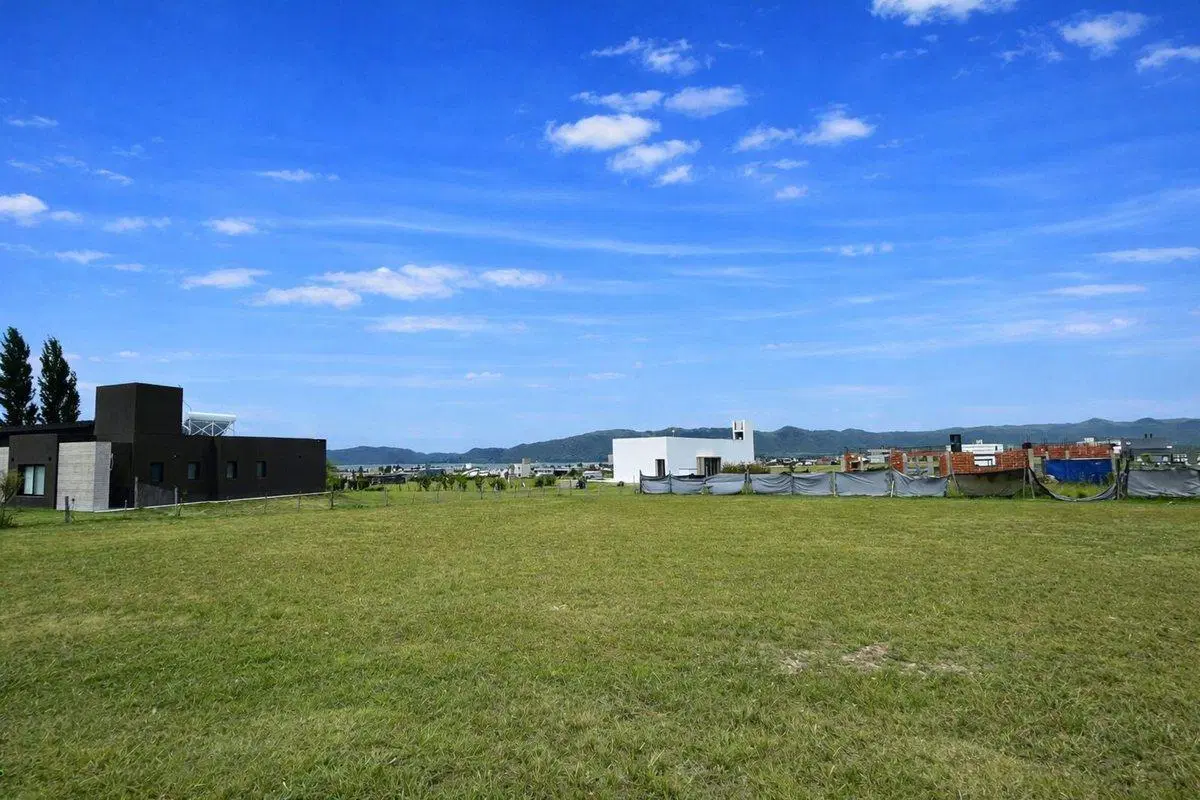 VENTA LOTE EN PUERTO DEL AGUILA DE 1.514 M2 3