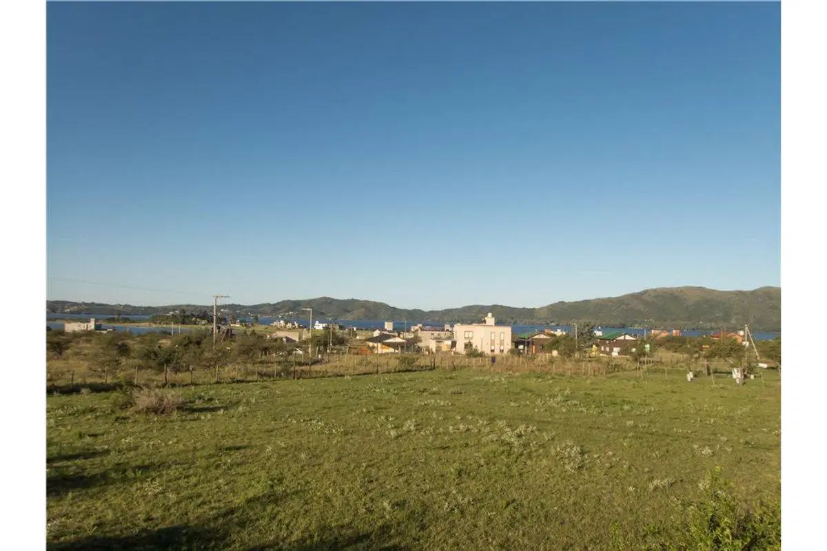 VENTA Lote 750m Potrero de Garay B° Los Espinillos 2