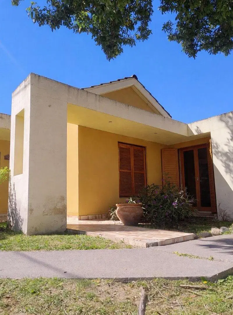 VENTA CASA ESQUINA EN CALCHIN 5