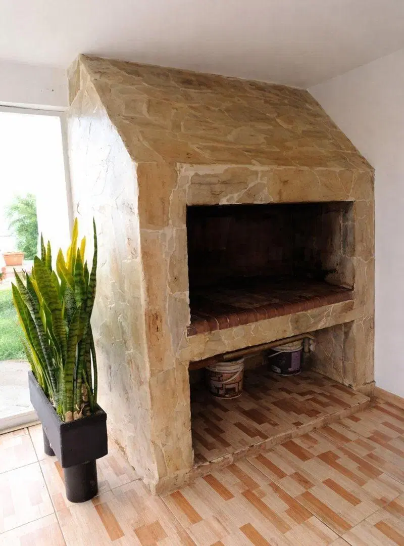 VENTA CASA ESQUINA EN CALCHIN 4