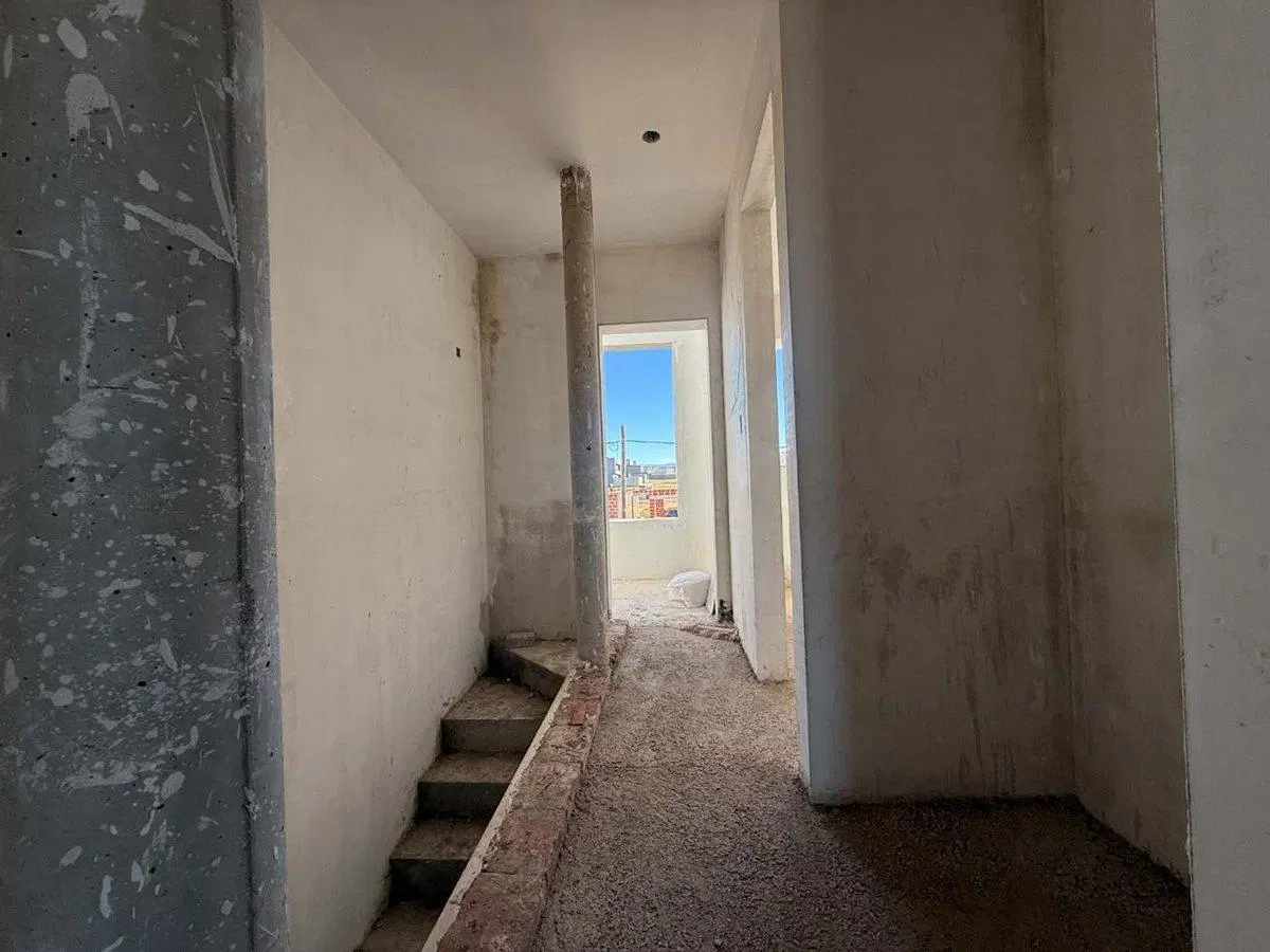 VENTA DUPLEX DE 2 DORMITORIOS EN DOCTA 5