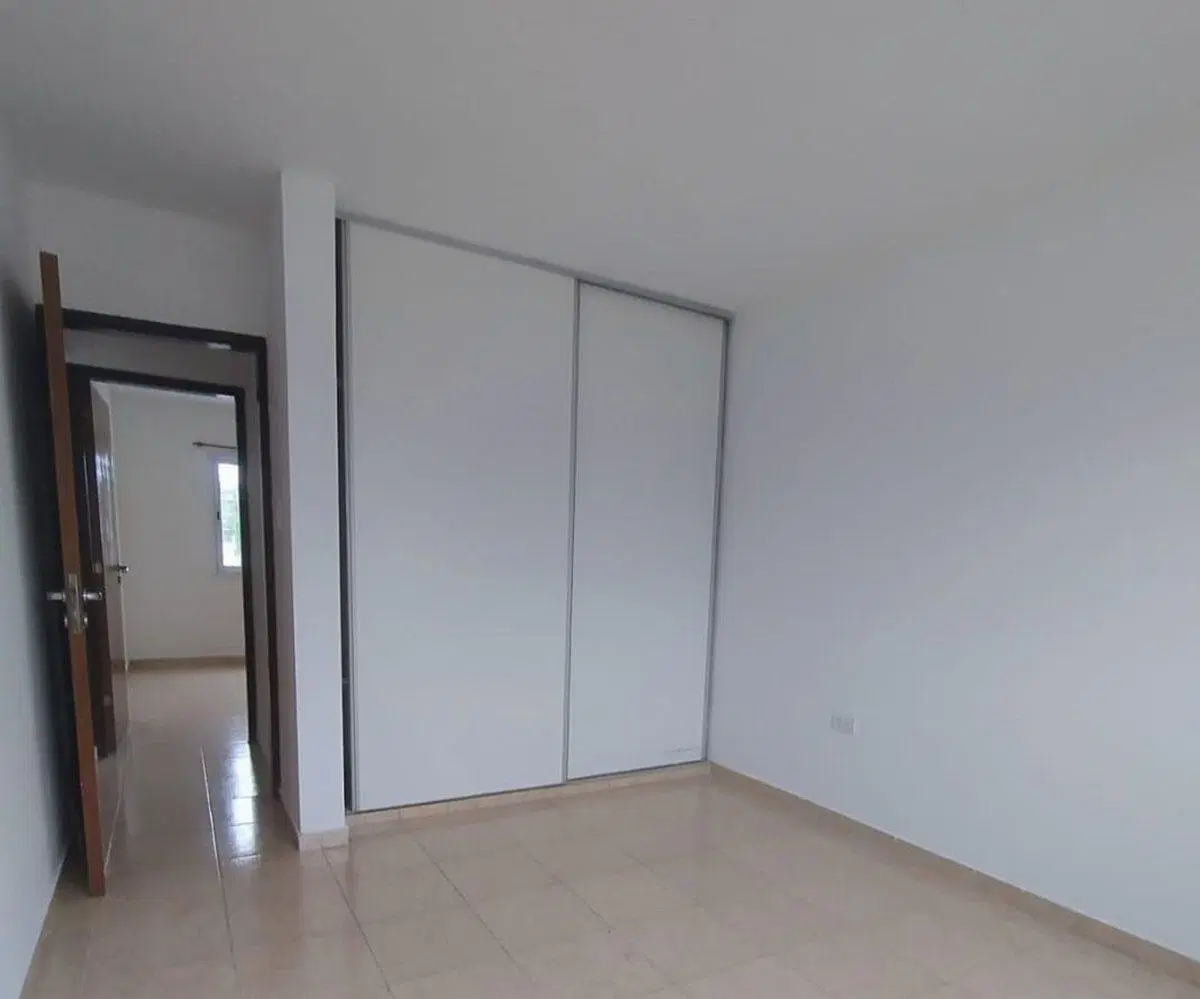 VENTA CASA 3 DORMITORIOS COLONIA TIROLESA 3