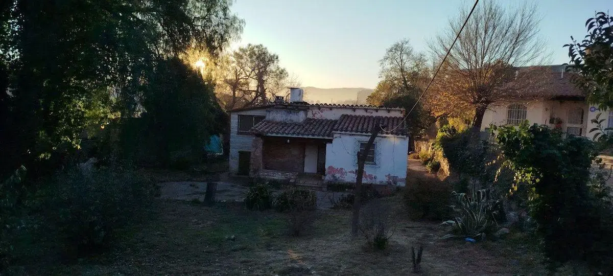 VENTA CASA 2 DORMITORIOS CARLOS PAZ A REFACCIONAR 3
