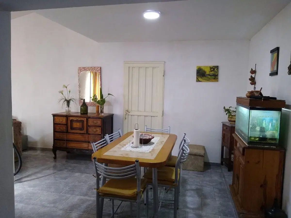 VENTA CASA DOS DORMITORIOS MALVINAS ARGENTINA 3 2