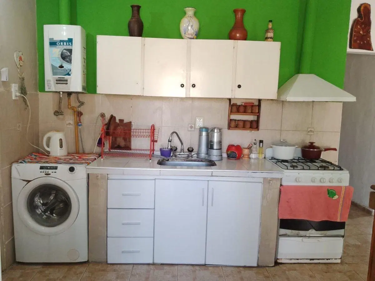 EN VENTA CASA 3 DORMITORIOS APTA CREDITO ARENALES 5