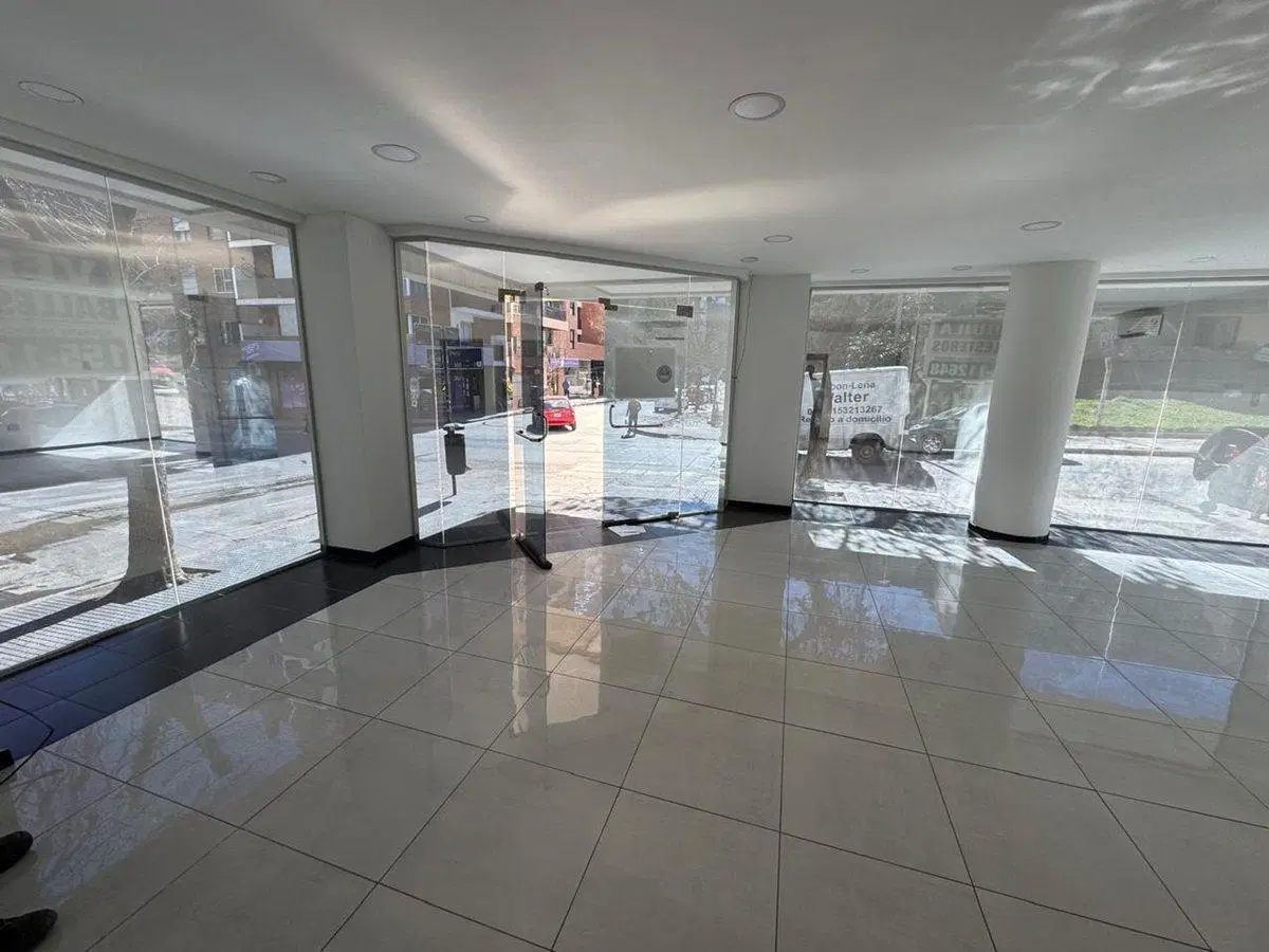 Venta Local Comercial Obispo Trejo 1305 4