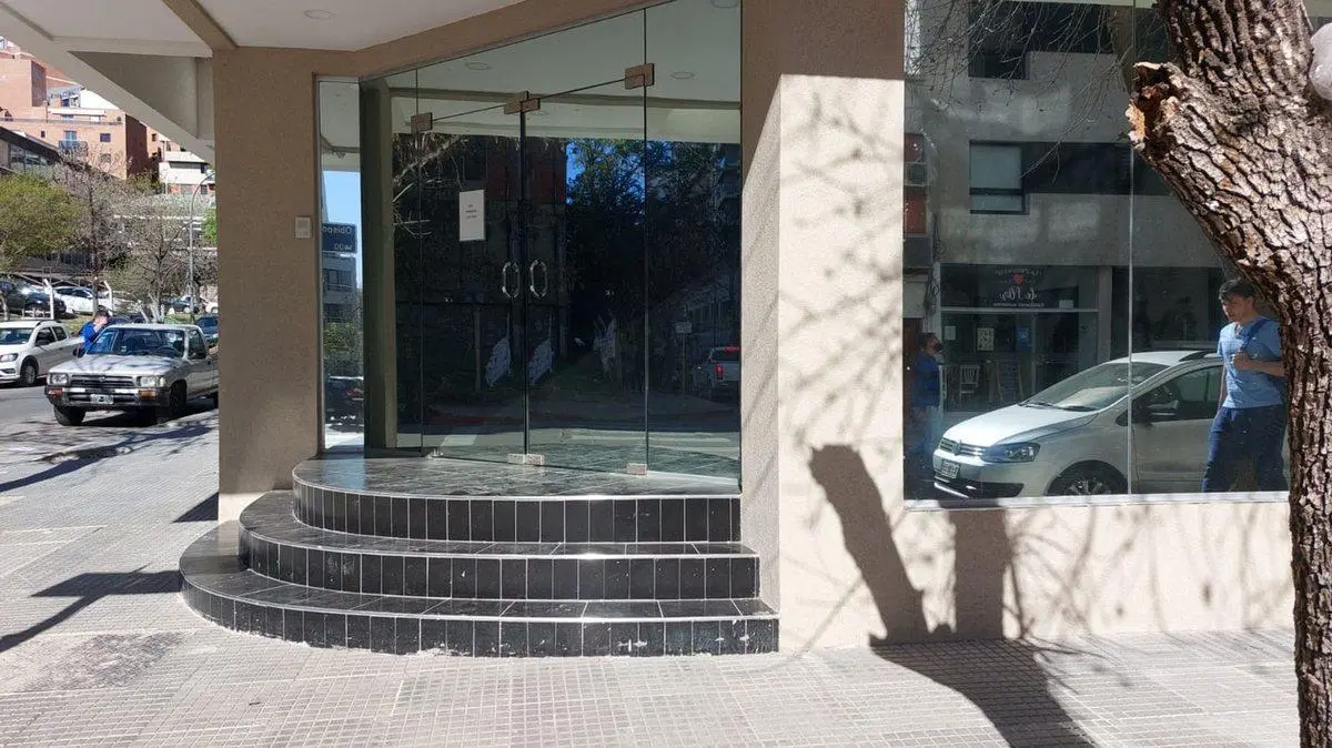 Venta Local Comercial Obispo Trejo 1305 2