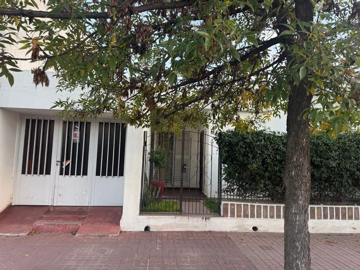 VENTA CASA 3 DORMITORIOS B* ALTA CORDOBA ESCRITURA 2