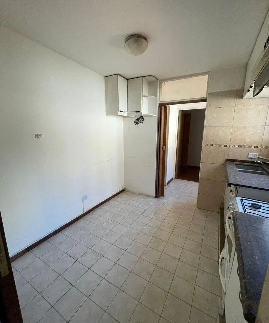 Venta dpto 3 dorm. con balcón terraza – Centro 4