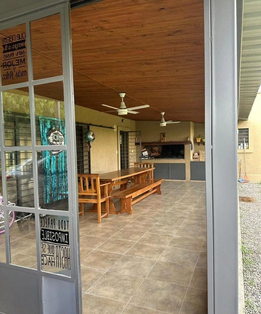 VENTA CASA DE CATEGORIA EN QUINTAS DE ITALIA 3