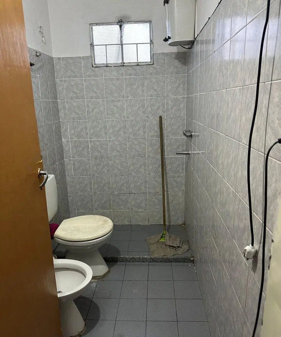 VENTA CASA 2 DOR + COCHERA + DPTO B° CABILDO 3