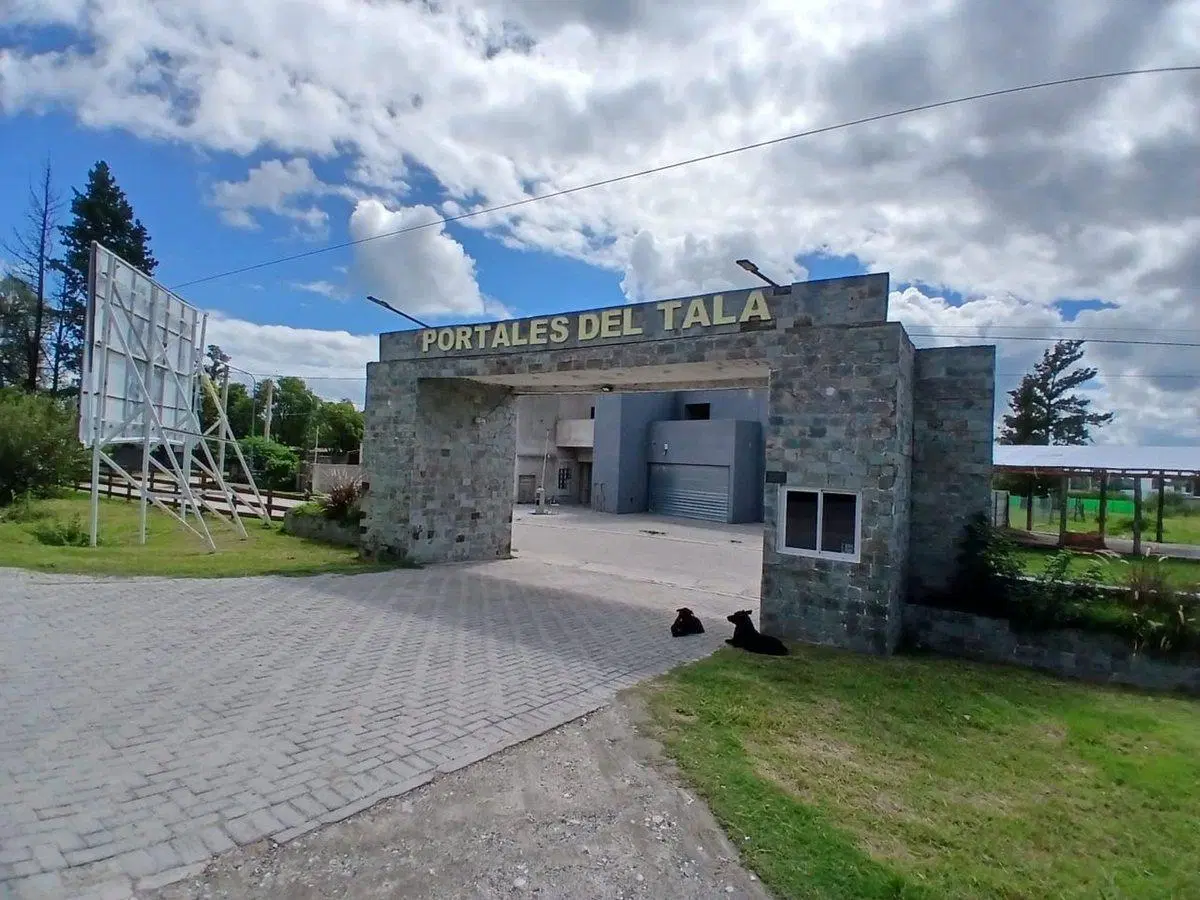 VENTA DE TERRENO EN PORTALES DEL TALA DE ALTA 3