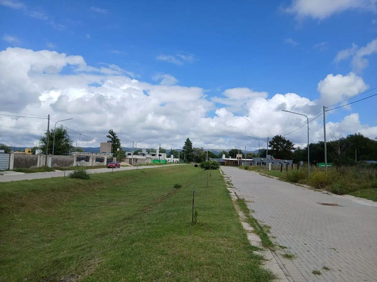 VENTA DE TERRENO EN PORTALES DEL TALA DE ALTA 2