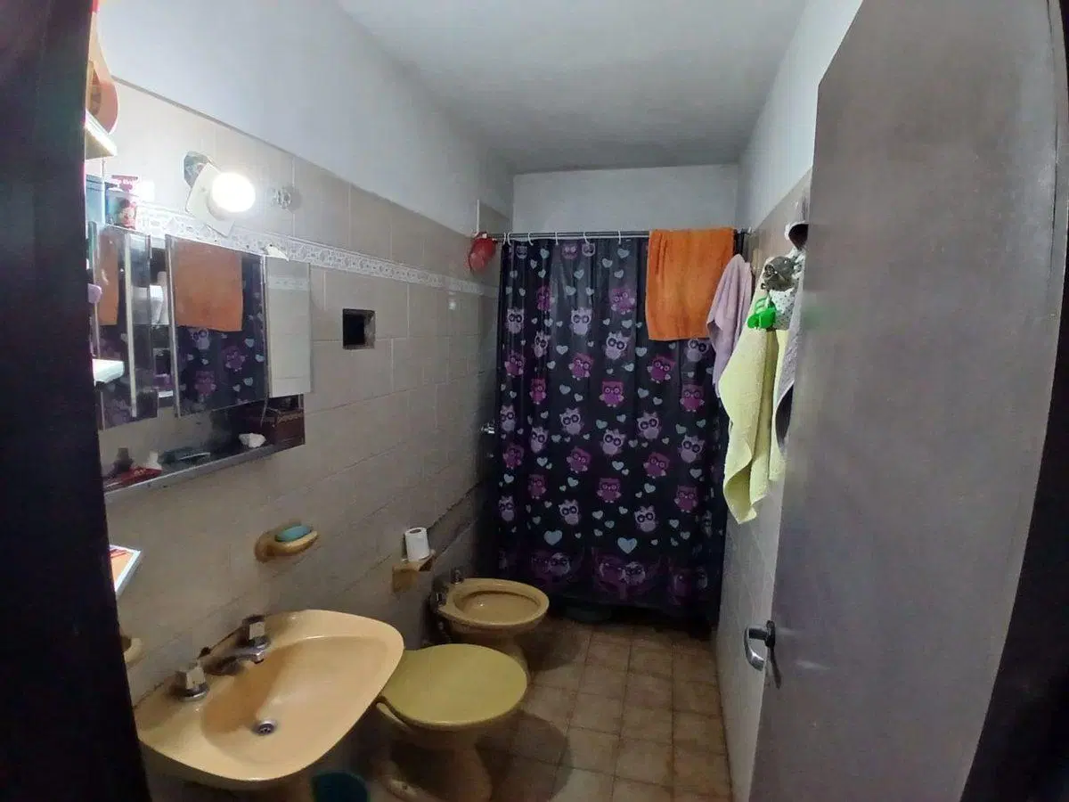 CASA EN VENTA BARRIO 1 DE MAYO 5