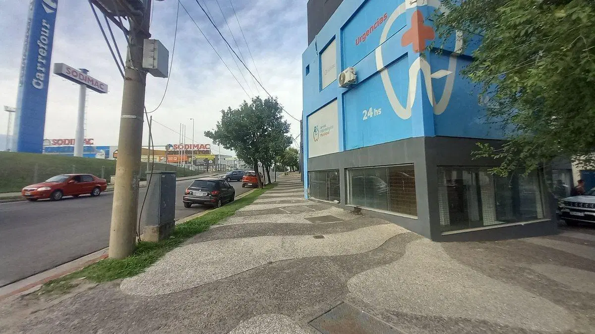 VENTA LOCAL COMERCIAL, AV. COLON, CORDOBA 3