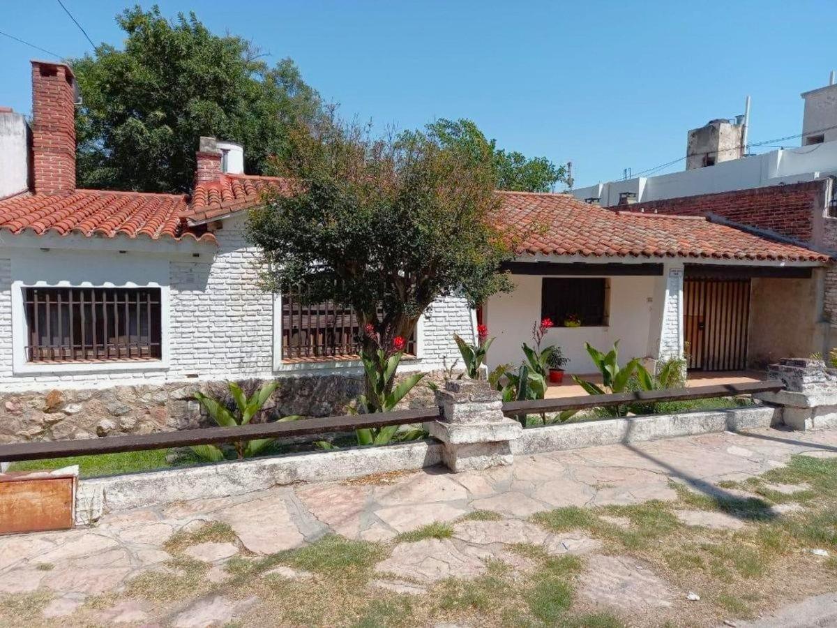 CASA 2 DORMITORIOS +DEPTO MIGUEL MUÑOZ CARLOS PAZ