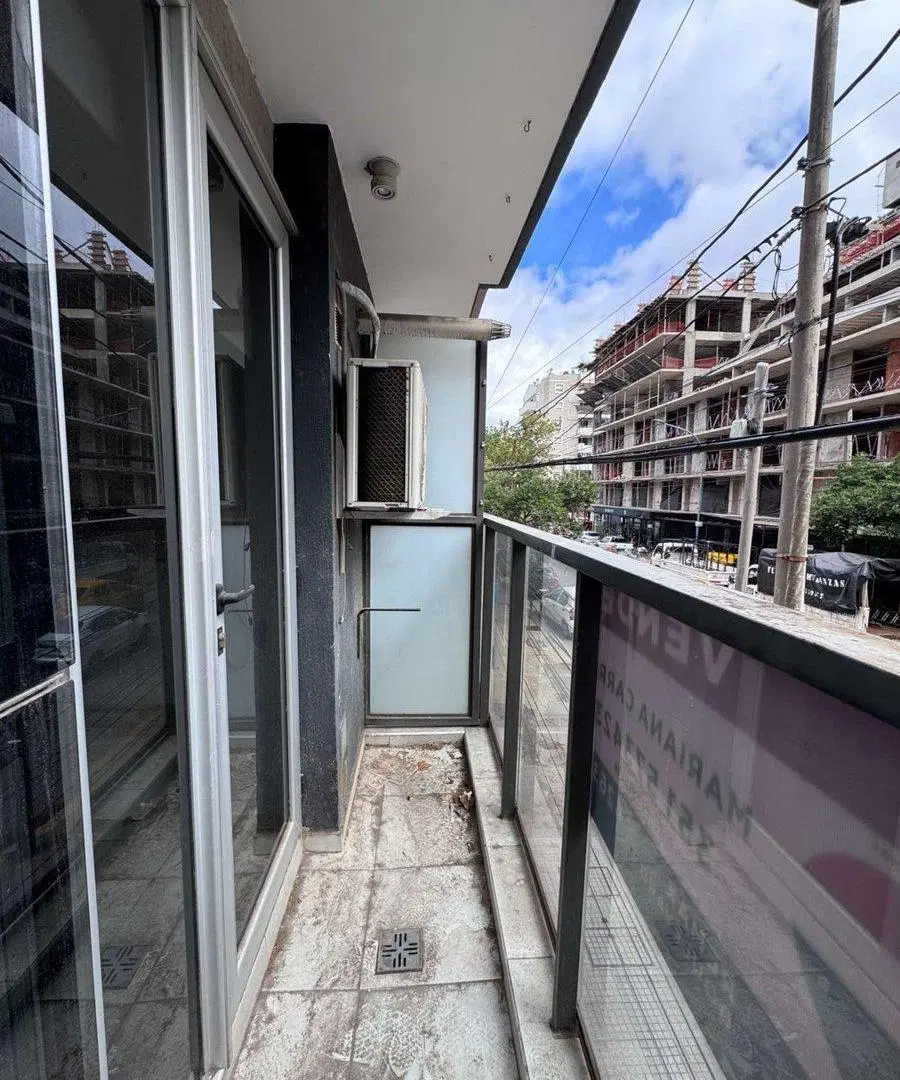 VENTA DEPARTAMENTO DORMITORIO+ESCRITORIO GRAL PAZ 2
