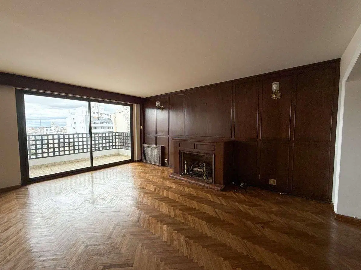 DEPARTAMENTO SEMIPISO SOBRE CAÑADA - CATEGORIA 4