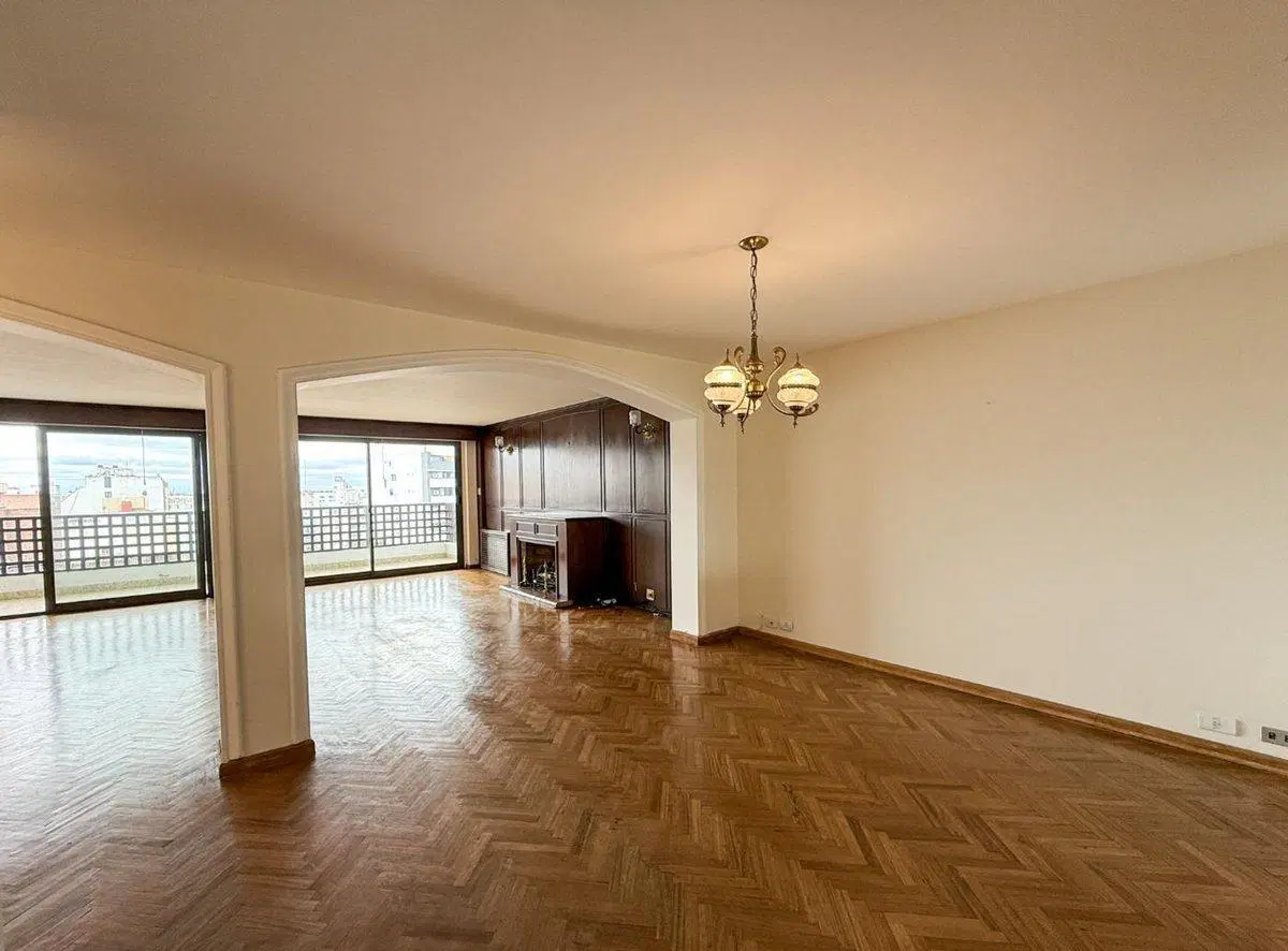 DEPARTAMENTO SEMIPISO SOBRE CAÑADA - CATEGORIA 2
