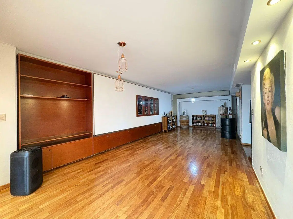 DEPARTAMENTO 4 DORMITORIOS CON COCHERA NUEVA CBA 4