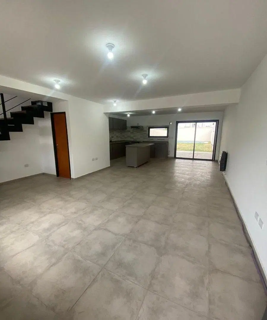 VENTA DUPLEX 3 DORMITORIOS DOCTA - CON PILETA 5