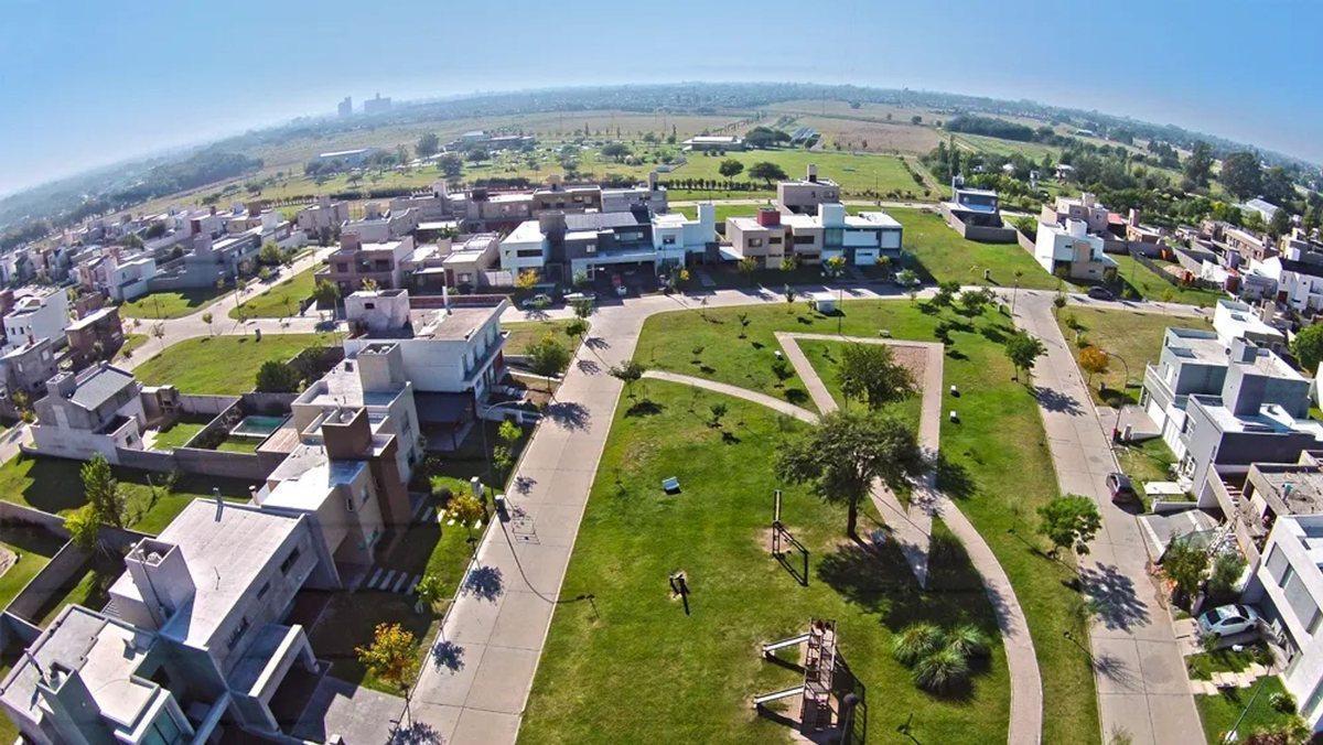 VENTA LOTE APTO DUPLEX - RINCONES DE MANANTIALES