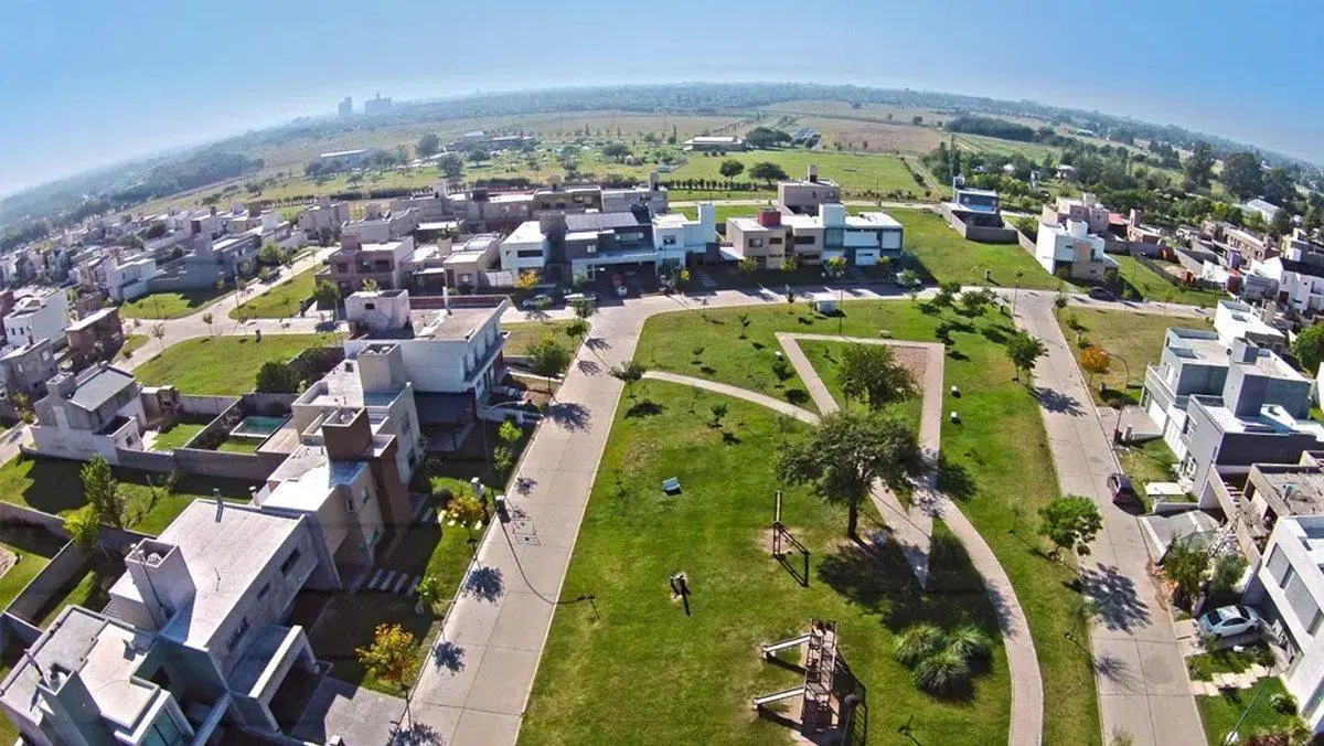 VENTA LOTE APTO DUPLEX - RINCONES DE MANANTIALES 2