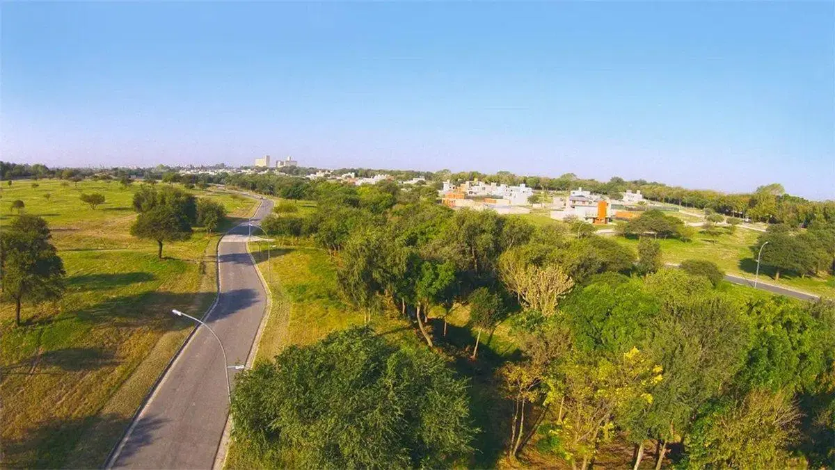 VENTA LOTE APTO DUPLEX - RINCONES DE MANANTIALES 4