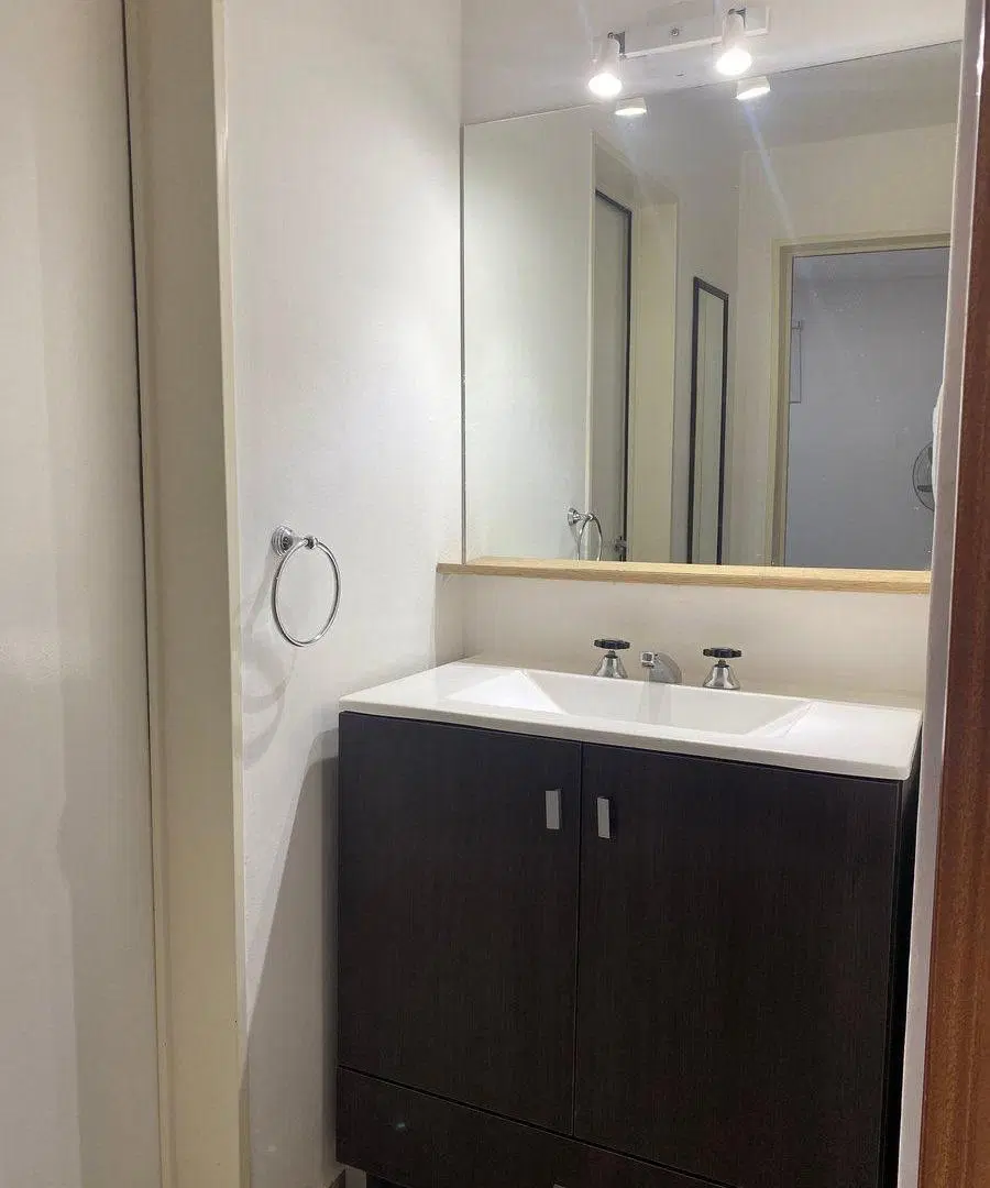 Se vende departamento amoblado en alberdi 3