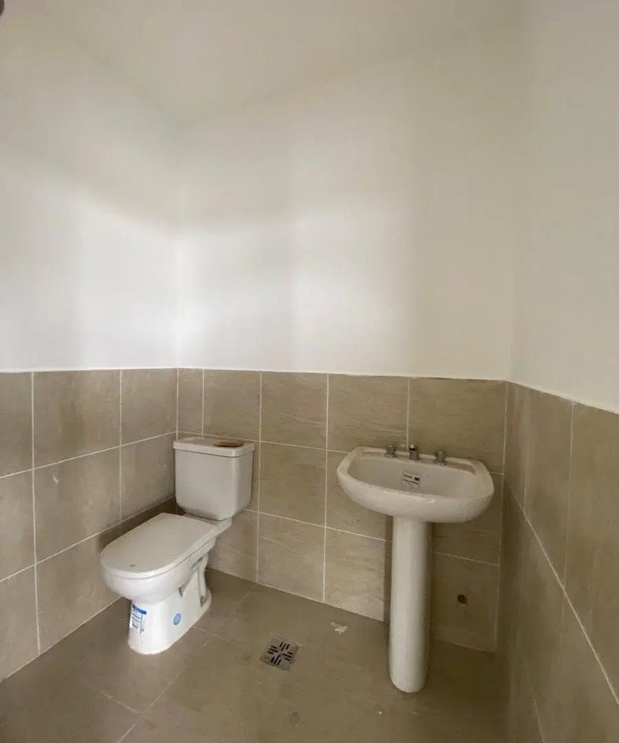 Venta Local comercial en Docta 84 mts 2