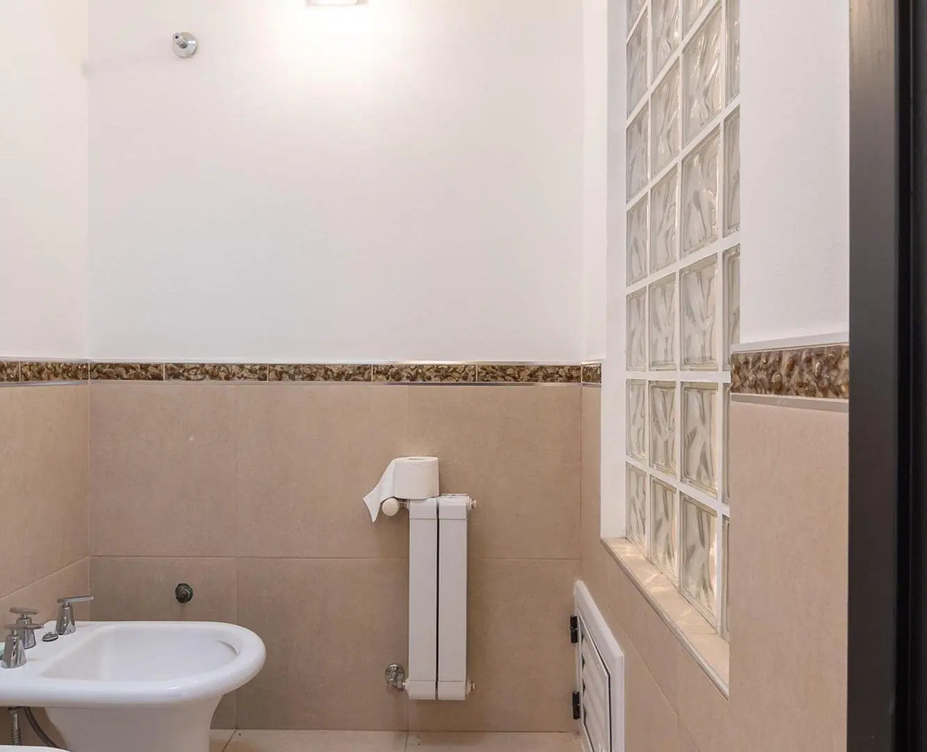 VENTA CASA 3 DORMS. MARQUEZ DE SOBREMONTE CBA. 4