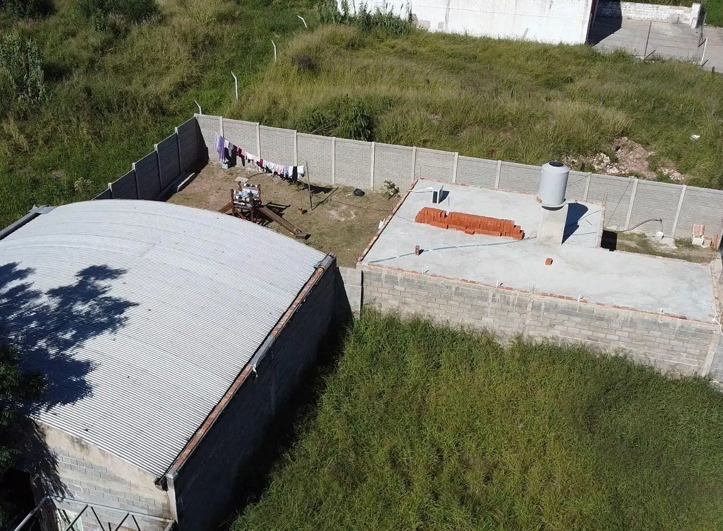VENTA LOTE 350 M2 AV COLON 4000 Permuta Directa 3