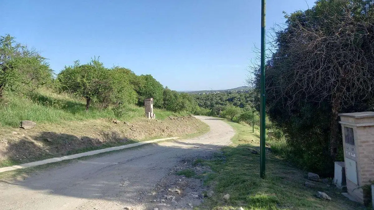 VENTA LOTE TIERRALTA 843 M2 - GAS NATURAL Y VISTAS 2