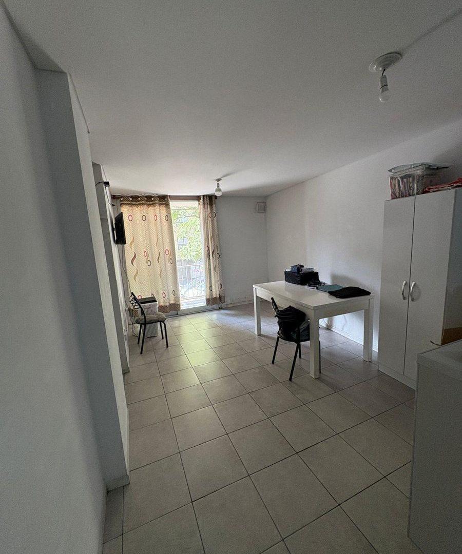 Foto de VENTA DEPARTAMENTO 2 DORMITORIOS GUEMES APTO CREDT, imagen 2