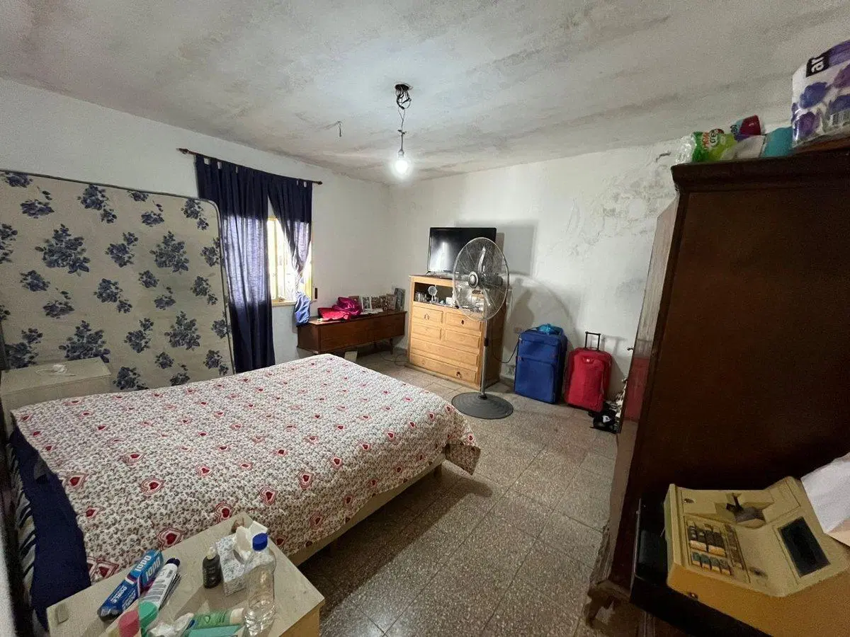 VENTA CASA CON DEPTO FRENTE A JARDIN BOTANICO 2