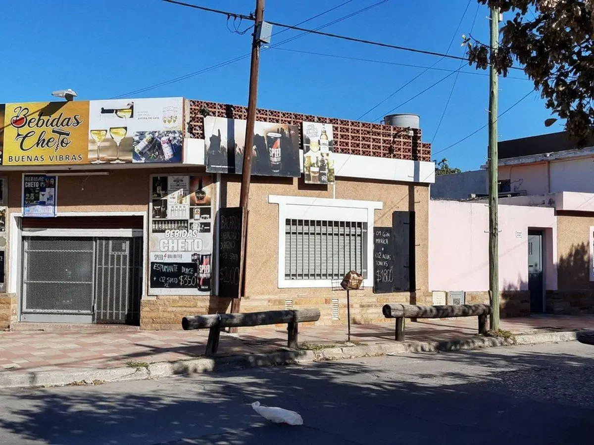 VENTA PROPIEDAD EN BLOQUE BARRIO COLON BUENA RENTA 5