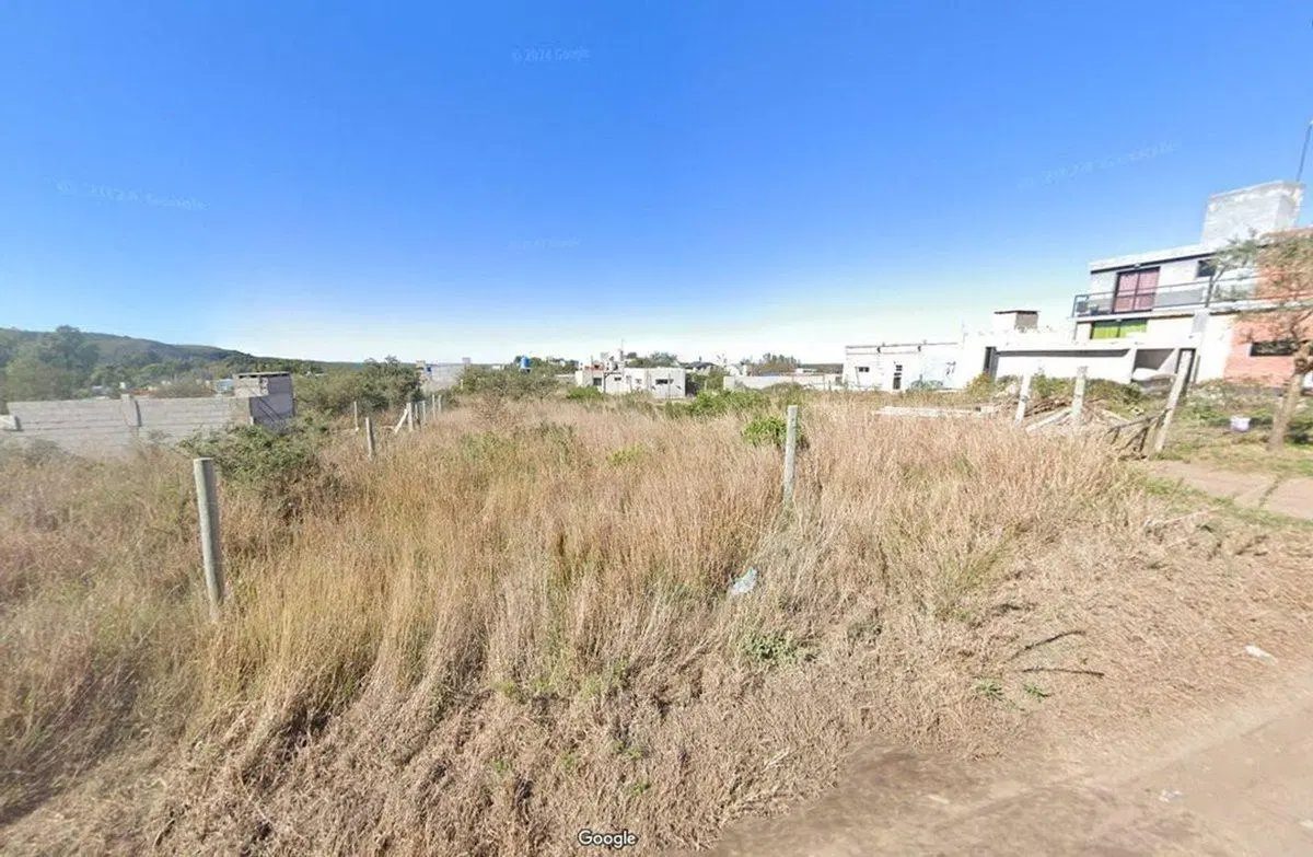 VENTA LOTE 625 M2 EN SAN NICOLAS CON ESCRITURA 3