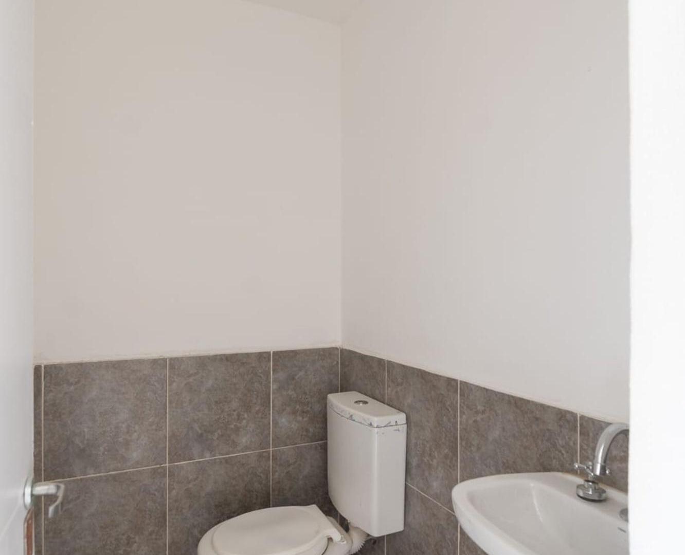 Foto de VENTA DUPLEX 3DOR. BARRIO NORTE VILLA ALLENDE CBA, imagen 3