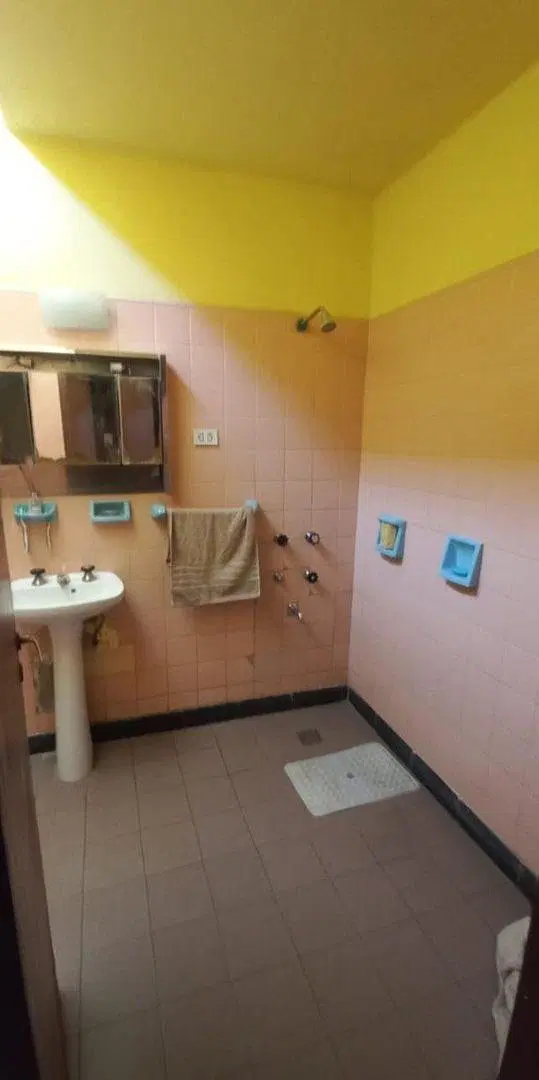 VENTA CASA 3 DORMITORIOS- CENTRO AMERICA CBA 2