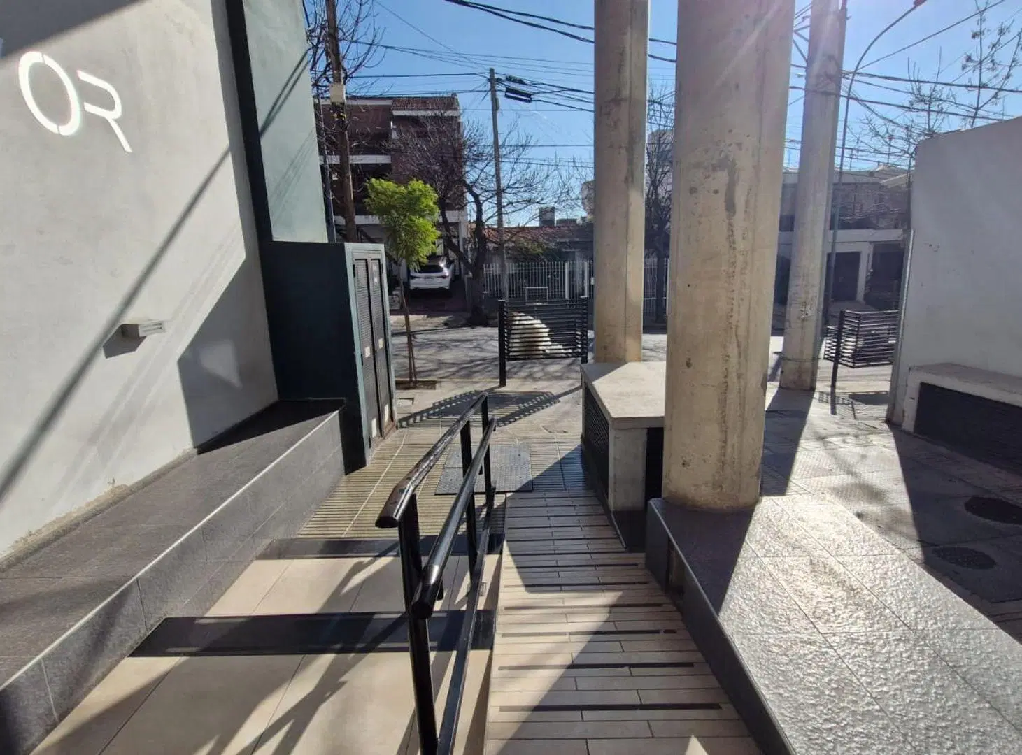 VENTA DEPARTAMENTO 1 DORMITO PATIO ZONA CENTRO CBA 5