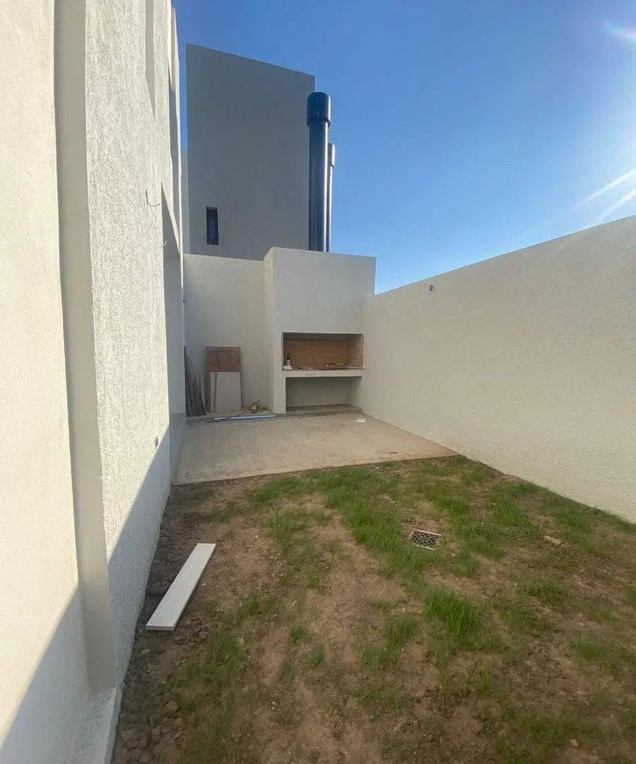 Se vende dúplex 3 Dormitorios en docta 4