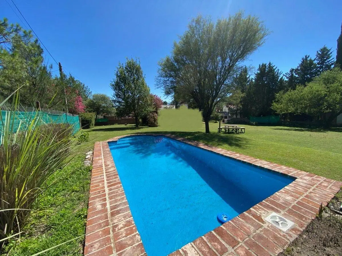 VENTA 2 LOTES COLINDANT C/PILETA PLAYAS DE ORO VCP 2
