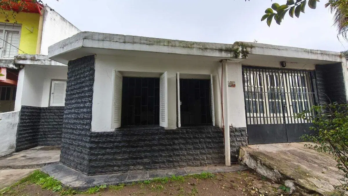 VENTA CASA 3 DORMITORIOS LA CALERA APTA CRÉDITO 2