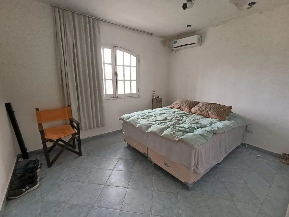 Venta de casa con departamento Arguello Córdoba 4