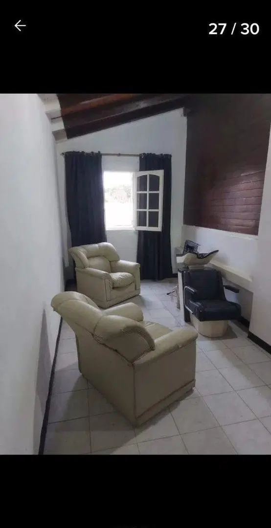 VENTA CASA 4 DORMITORIOS PARQUE SAN VICENTE CBA 3