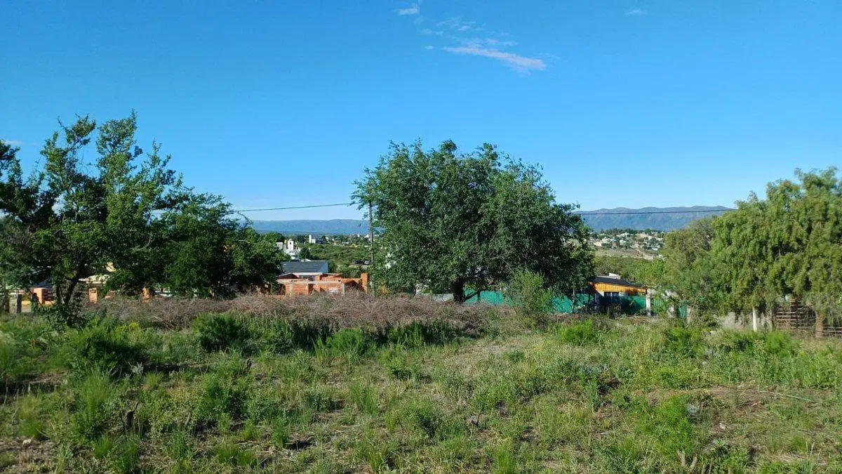 Venta Lote con servicios - Tanti, Córdoba 5