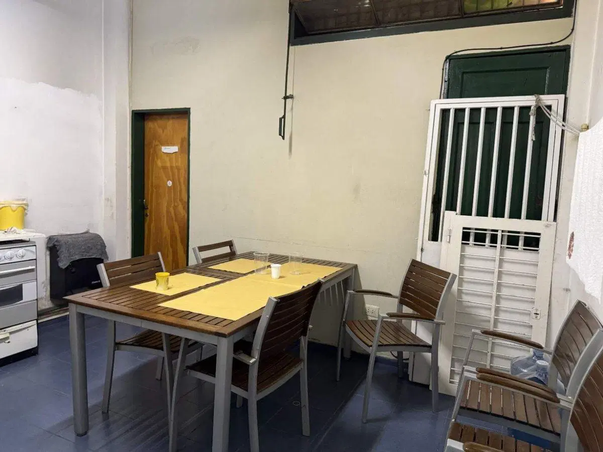 VENTA GALPON PROVIDENCIA 248M2 CON OFICINA BAÑO 4