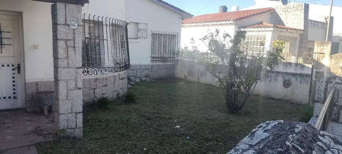 VENTA CASA 3 DORM CON DEPTO ALTA GRACIA DESARROLLO 5