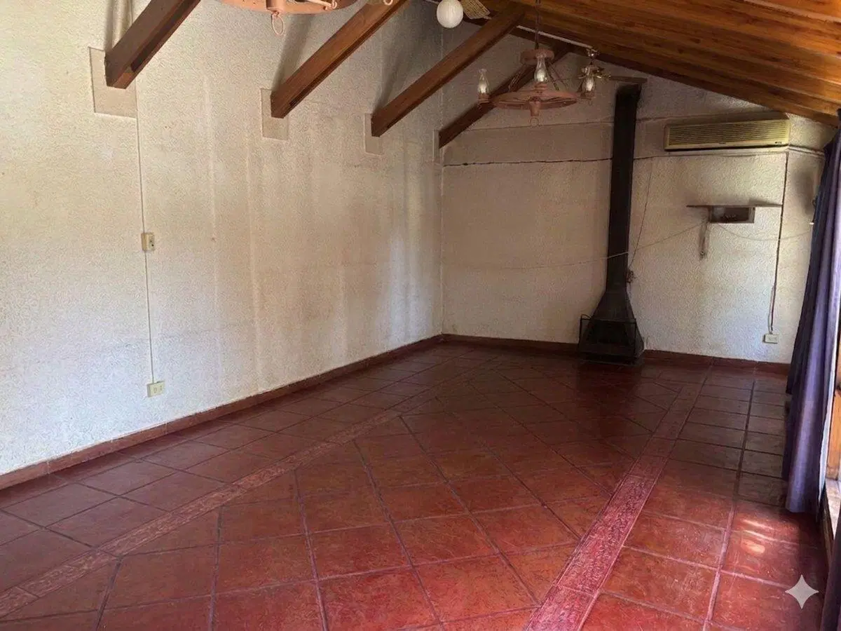 VENTA CASA CERRO CHICO 2 DORM QUINCHO 5