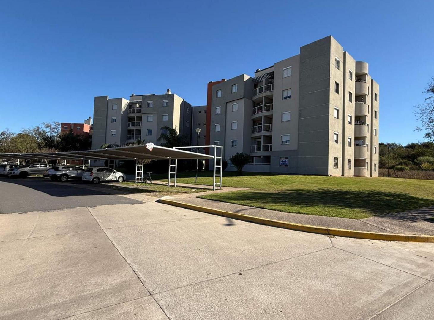 VENTA DEPTO 3 DORMITORIOS BALCONES DEL CHATEAU